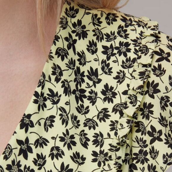 Whistles Yellow Buttercup Oversized Collar Top Size 2 Floral Elegant Chic - Picture 15 of 16